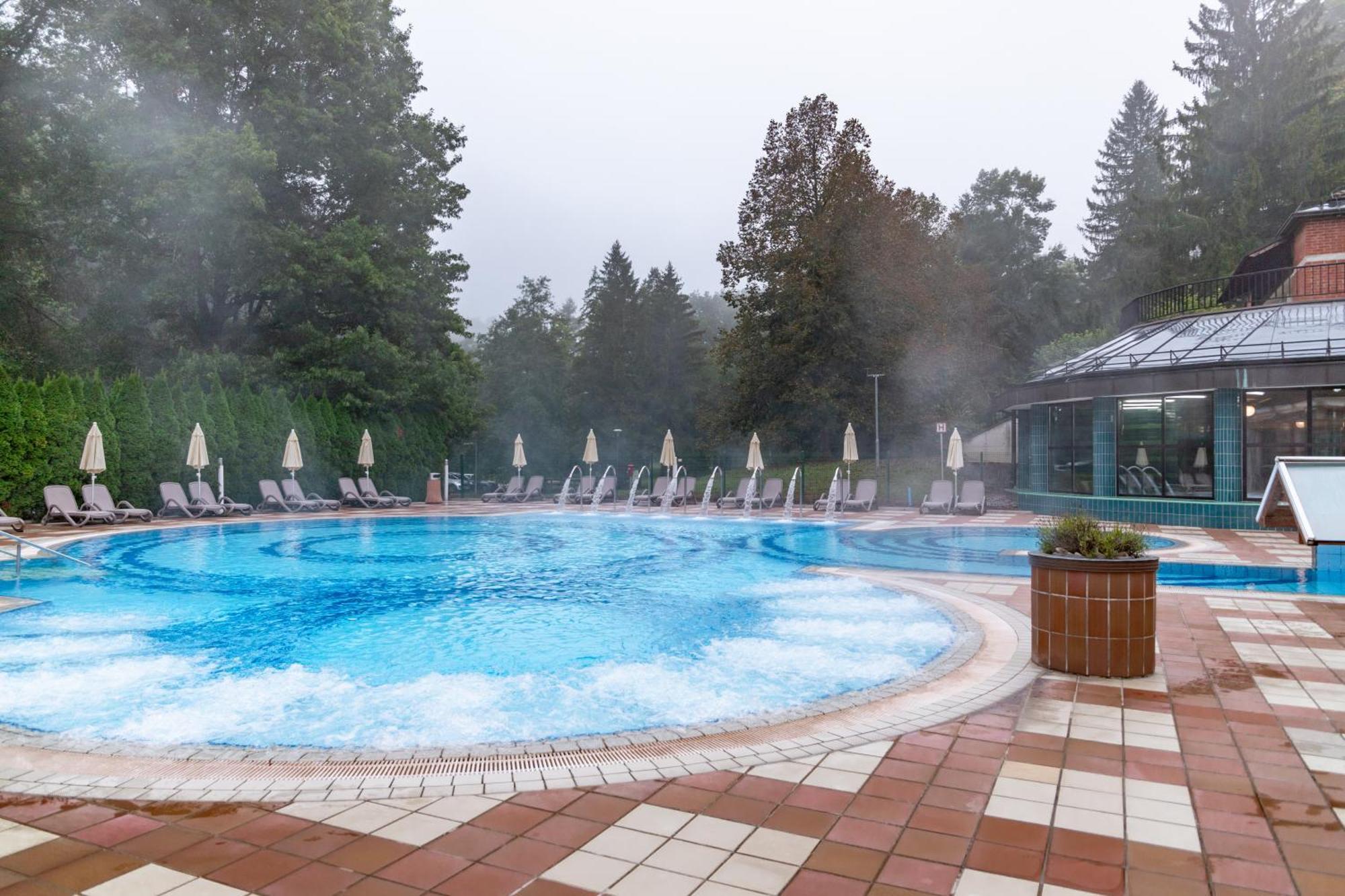 Hotel Toplice - Terme Krka Smarjeske Toplice ภายนอก รูปภาพ